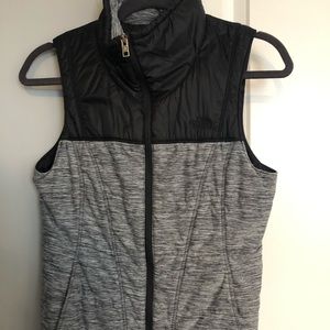 North face vest